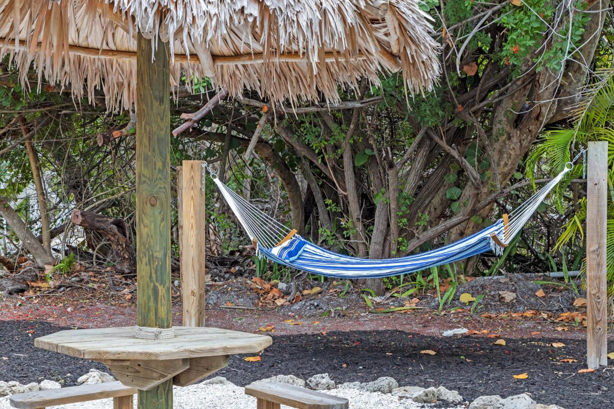 Captain Ed'S - Charming Studio At Palmview Of Sanibel With Bikes 외부 사진